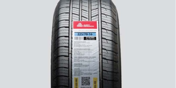 一種用（yòng）做輪胎標簽的（de）PET不幹膠材（cái）料