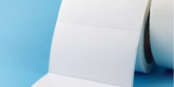 在不幹膠材料中（zhōng）PP合成紙與PVC有什麽區別？