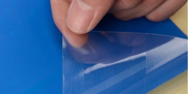 啞銀PET不幹膠和PVC不幹膠哪個好？