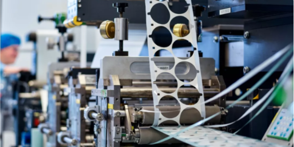 不幹膠標簽具體（tǐ）有哪些可以加工的（de）方式？